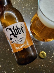 ������ �������"���� �����" (Abbe Blonde) ���������������, ���.6,6%, ���. 0,33�*24 